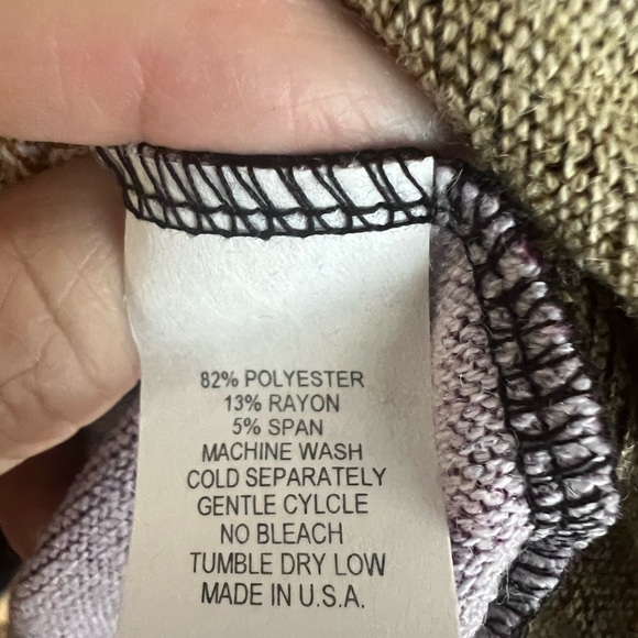 Chris & Carol Colorful Geometric Women's Sweater - Picture 3 of 4